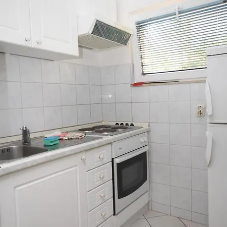 By The Sea Pasadur, Lastovo - 8337