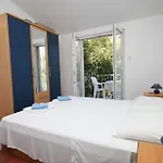 Apartment By The Sea Pasadur, Lastovo - 8337 *