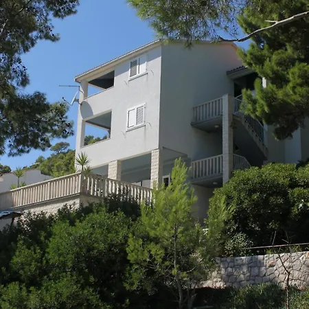 By The Sea Pasadur, Lastovo - 8337 Apartment Uble