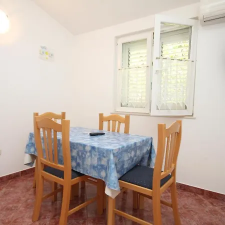 By The Sea Pasadur, Lastovo - 8337 Apartment *