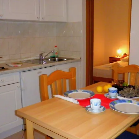 Apartment By The Sea Pasadur, Lastovo - 8337 *
